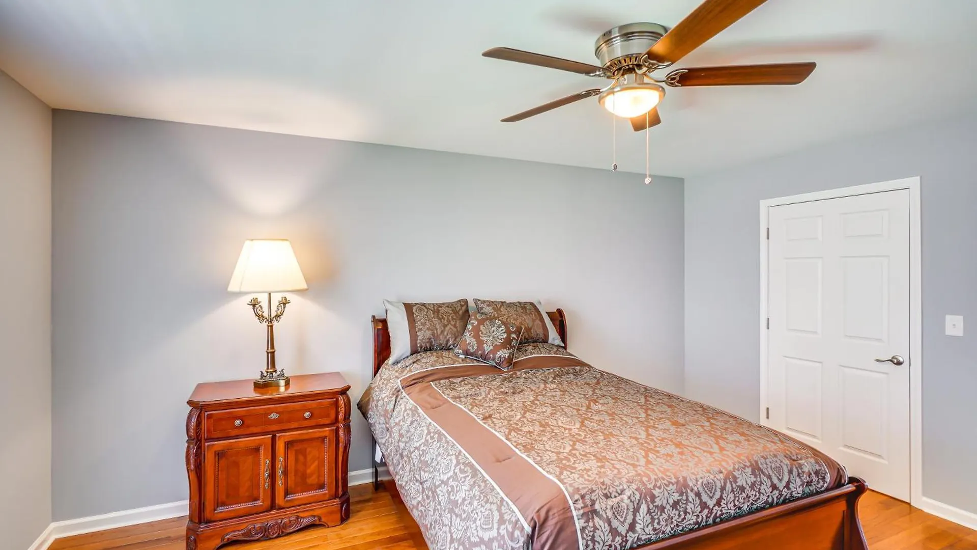 Louisville Retreat With Deck About 11 Mi To Downtown! USA